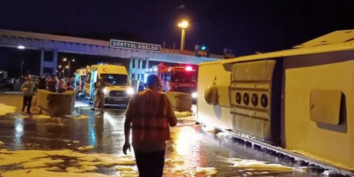 Yolcu otobüsü devrildi: 3'ü ağır 16 yaralı