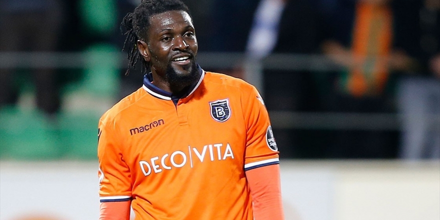 Medipol Başakşehir Adebayor'la Yollarını Ayırdı
