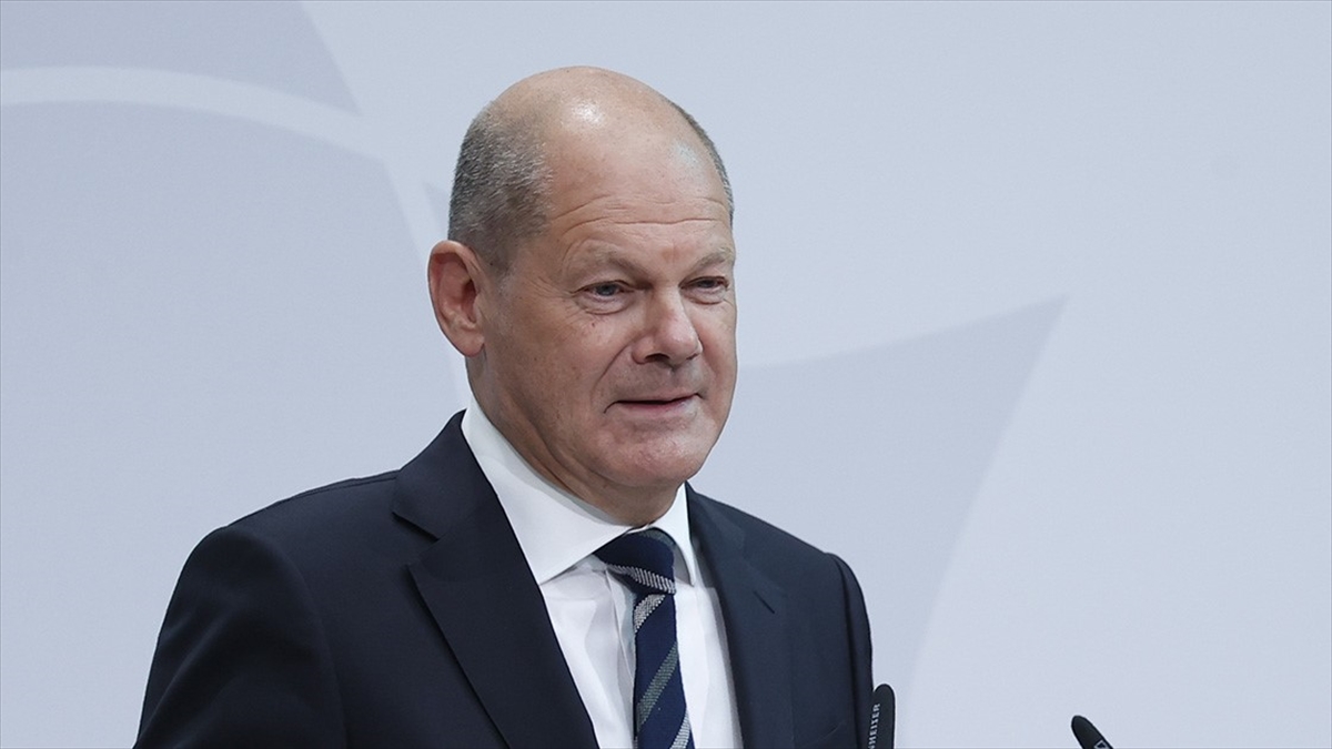 Almanya Başbakanı Scholz: Enerji Fiyatlarının Tavan Yapmaması İçin Adımlar Atacağız