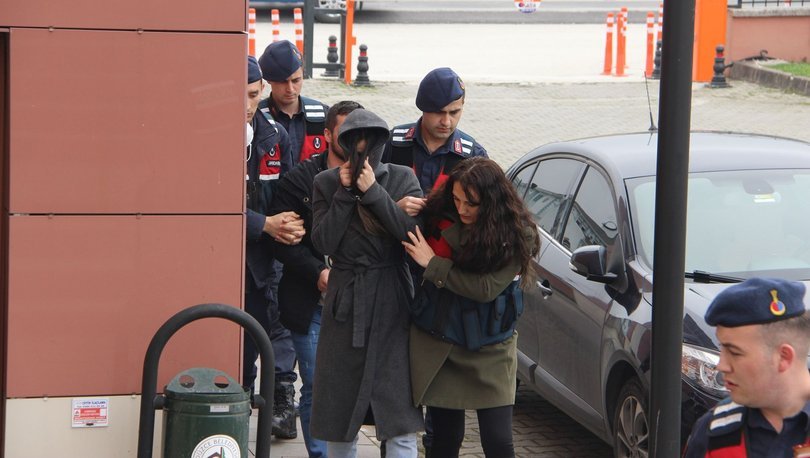 Eski futbolcu Emre Aşık'ın boşandığı eşi Yağmur Sarnıç yakalandı