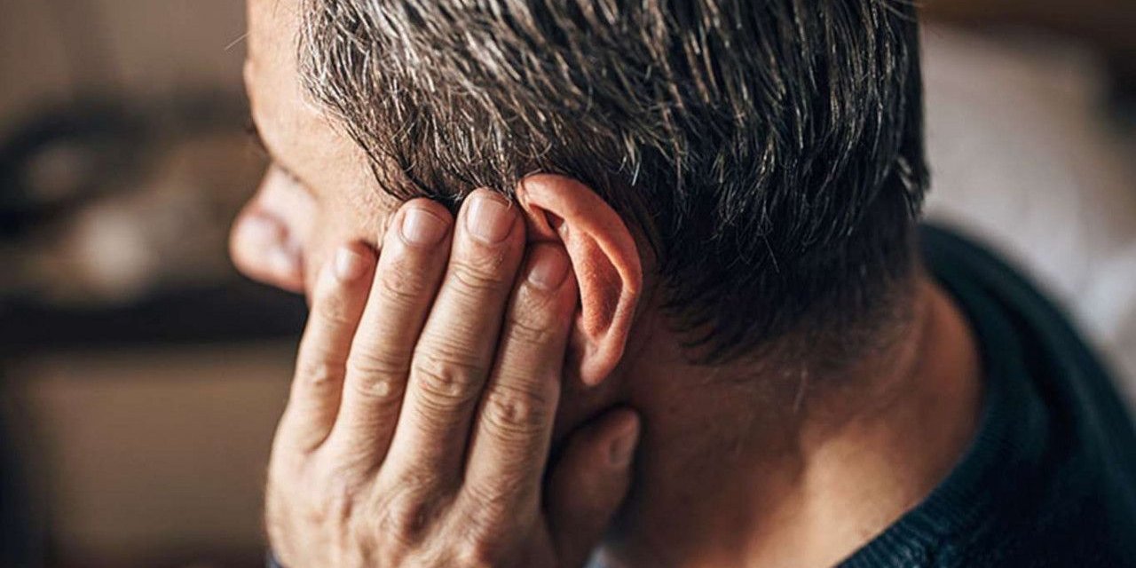 Kulakta ağrı ve tıkanma hissi yaşıyorsanız, dikkat!