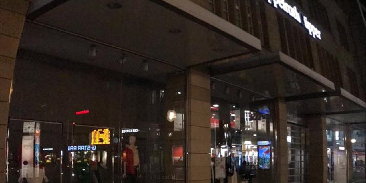 Almanya Enerji Tasarrufu Amacıyla Gece Işıklandırmalarını Kapattı
