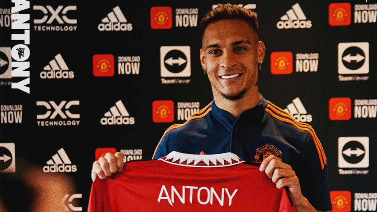 İngiltere Premier Lig Takımları Harcadı, Rakipleri İzledi