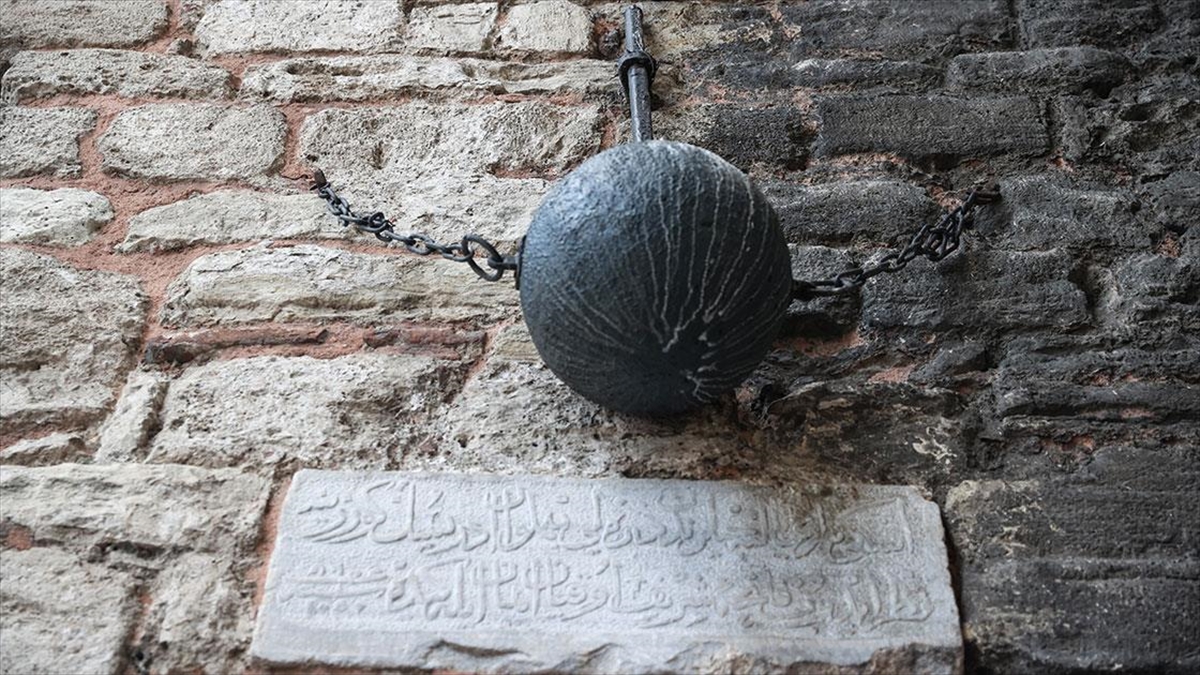 Pehlivan İdris'in Gürzü Silivrikapı'da Geleneği Yaşatıyor