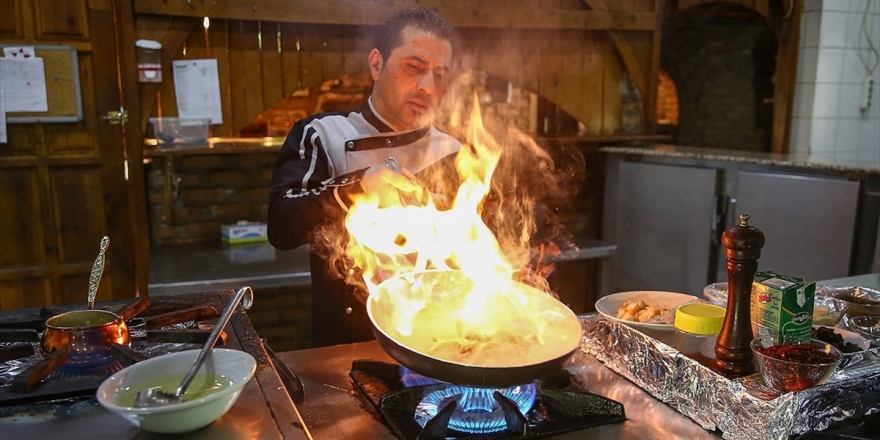 İki Çeşit Mantardan 60 Farklı Lezzet