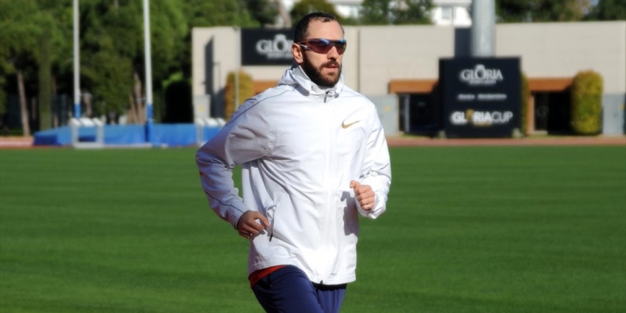 Ramil Guliyev'den Sezona Hızlı Başlangıç