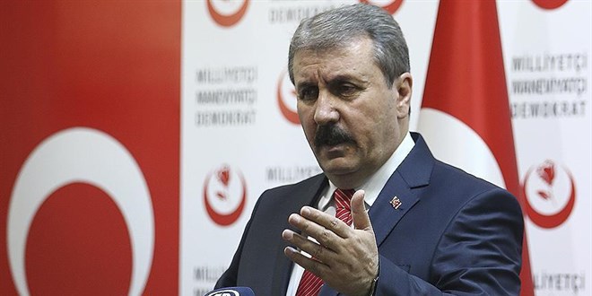 BBP lideri Mustafa Destici'den öğretmenlere 'terör' uyarısı!