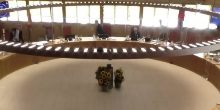 Deprem sigortasını görüşürken depreme yakalandılar! Siyasetçilerin korku dolu anları...