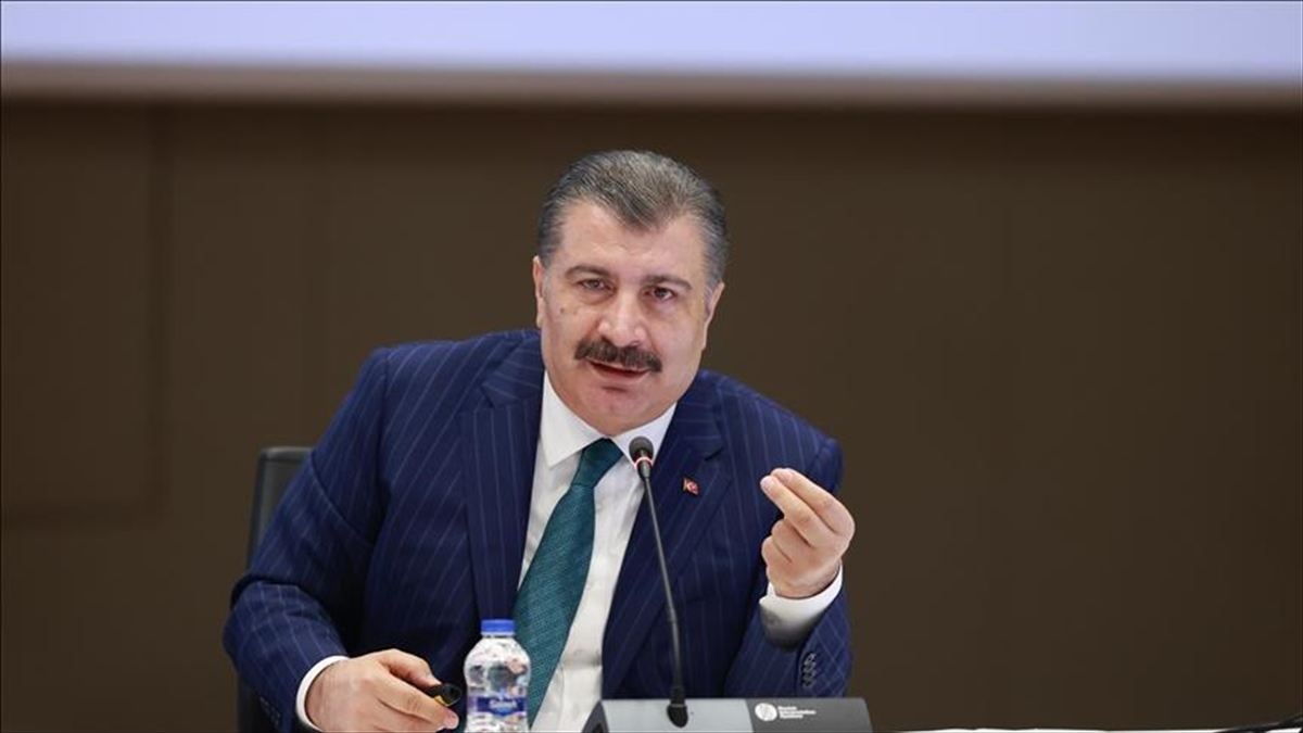 Sağlık Bakanı Koca, Kovid-19'u Atlattı