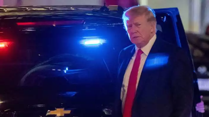 Trump'ın evinden çıkan 103 gizli klasör