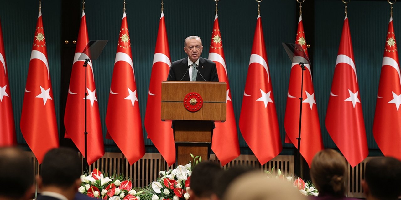 Cumhurbaşkanı Erdoğan: Vatandaşlarımızın İcra Takibine Yol Açan 2 Bin Lira Ve Altındaki Borçlarını Tasfiye Ediyoruz