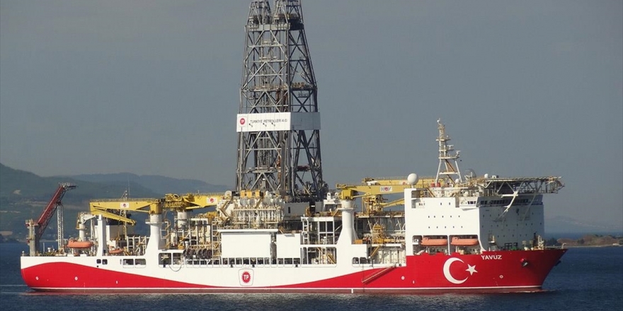 'Yavuz', Çanakkale Boğazı'ndan Geçti