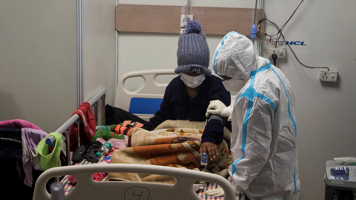 Hindistan İğnesiz Kovid-19 Aşısının Kullanımına Onay Verdi