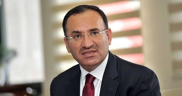 Bekir Bozdağ barolara çok sinirlendi: "Ben Adalet Bakanıyım!"