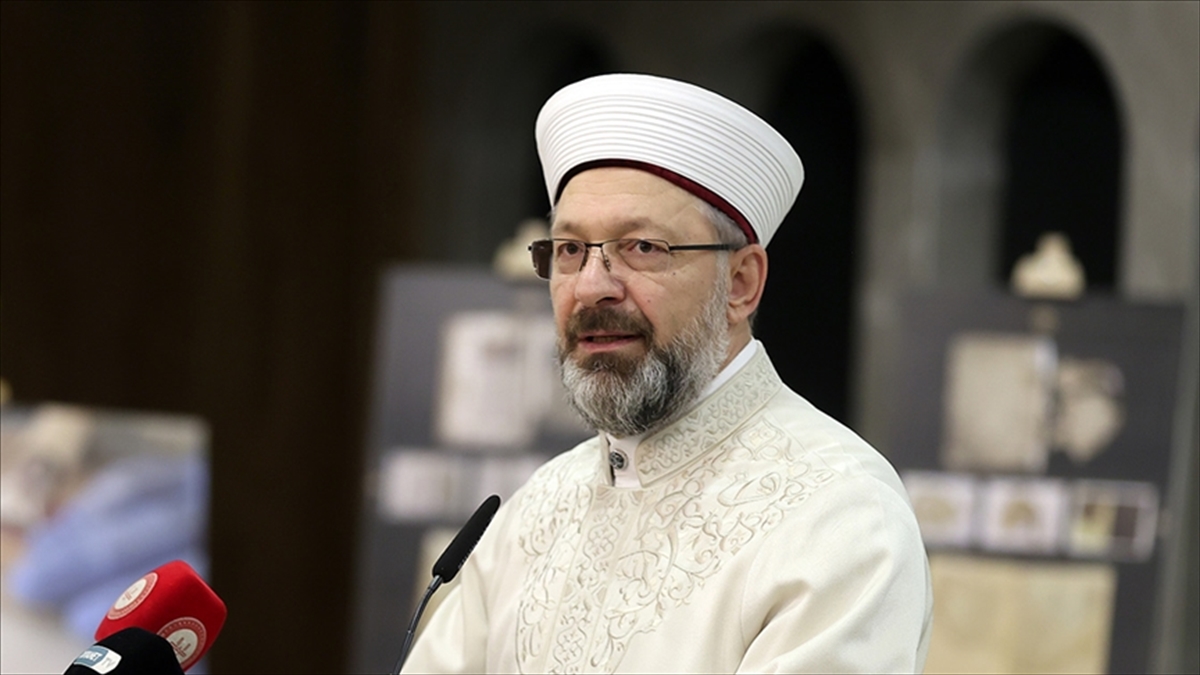 Diyanet İşleri Başkanı Erbaş'tan İskeçe Müftülüğüne Seçilen Trampa'ya Tebrik