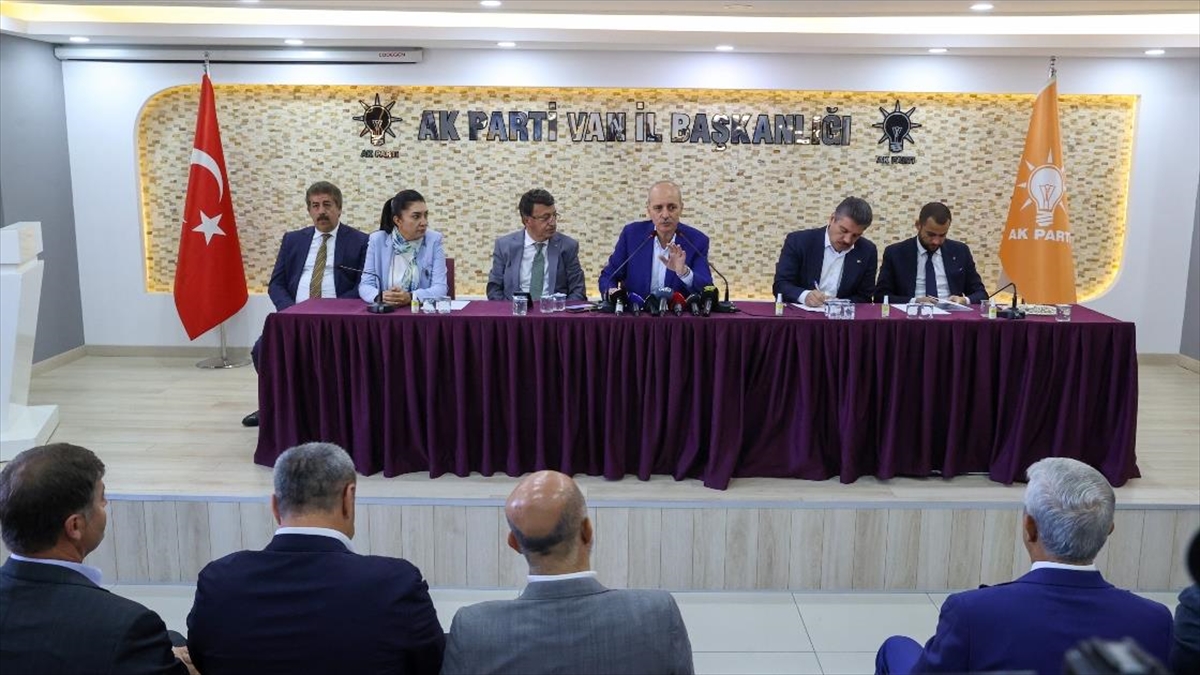 Ak Parti Genel Başkanvekili Kurtulmuş: Adama Sormazlar Mı Atatürk Osmanlı Subayı Değil Miydi?