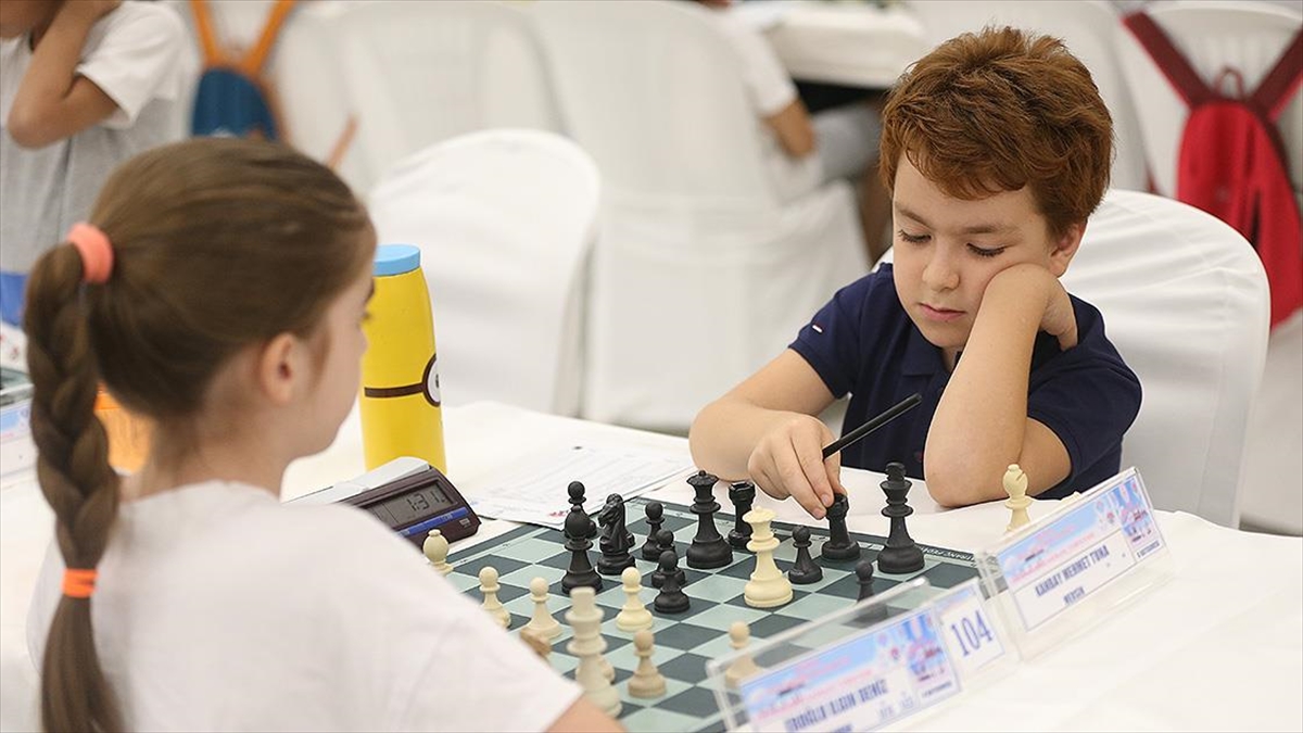 Türkiye Satranç Federasyonunda Hedef Tüm Devlet Okullarında Satranç Sınıfı Açmak