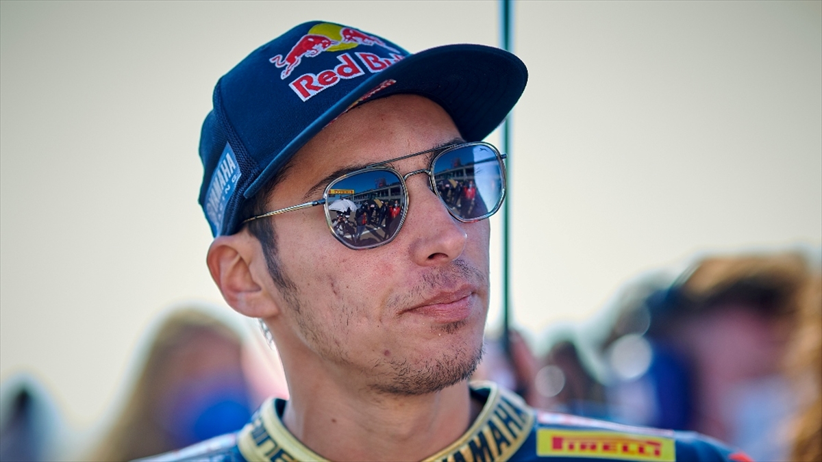 Milli Motosikletçi Toprak Razgatlıoğlu, Fransa'da "superpole" Yarışında Birinci Oldu