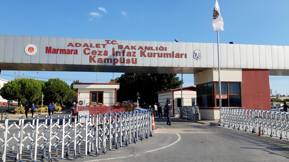 Silivri'deki Cezaevinin Tabelası 'Marmara Cezaevi' Olarak Değiştirildi