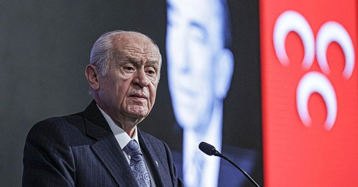 Devlet Bahçeli'yi kızdıracak slogan! Kılıçdaroğlu'na böyle bağırdılar