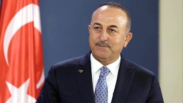 Çavuşoğlu Yunanistan'ı tehdit etti: "Kaşınmaya devam ediyorlar"