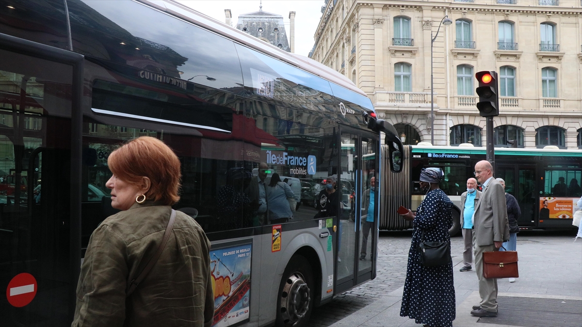 Fransa'da Kamu Toplu Taşıma Araçlarındaki Şoför Eksikliği Sorunu Büyüyor