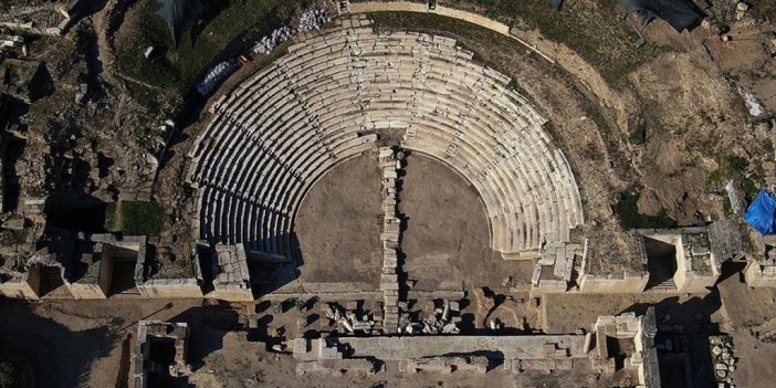 Depremlerle Hasar Gören Düzce'deki Antik Kent Tarihe Işık Tutuyor