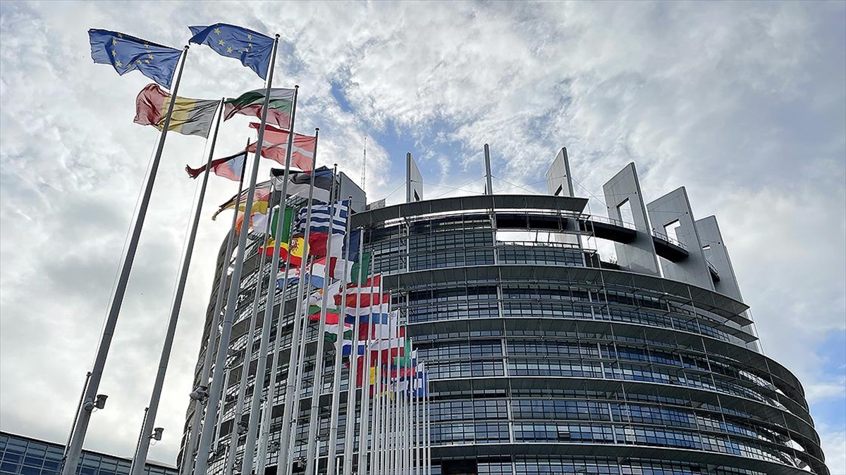 AB Asgari Ücrete Yeni Kurallar Getiriyor