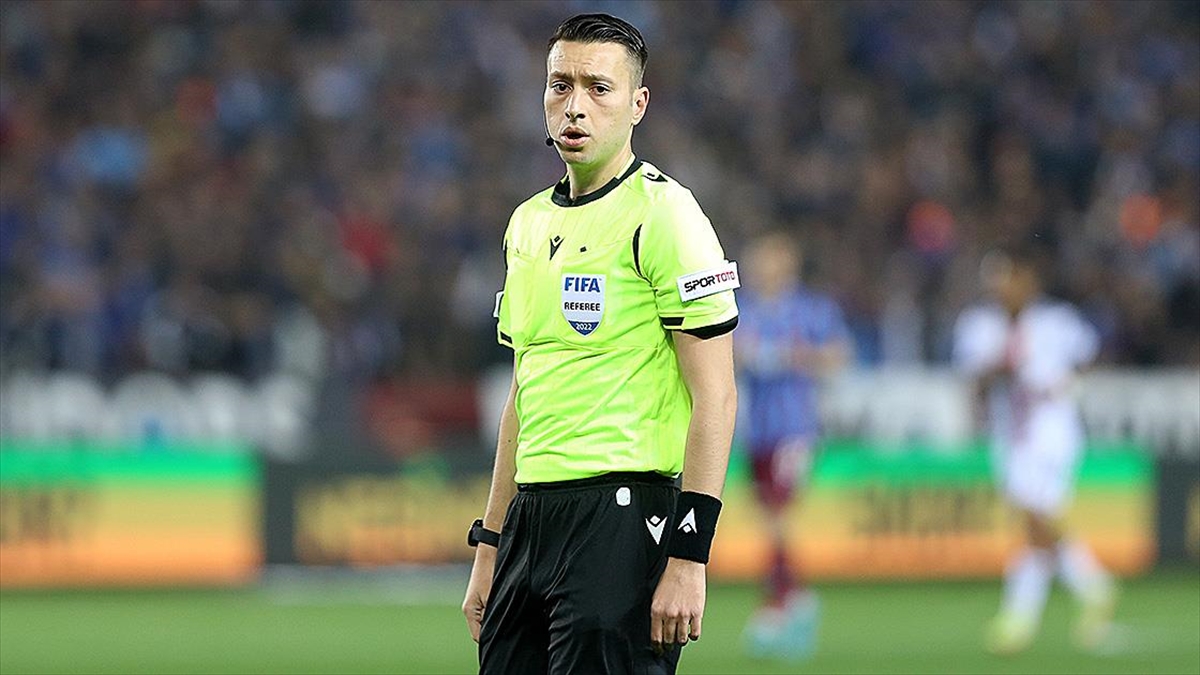 Süper Lig'de 7. Hafta Maçlarını Yönetecek Hakemler Açıklandı