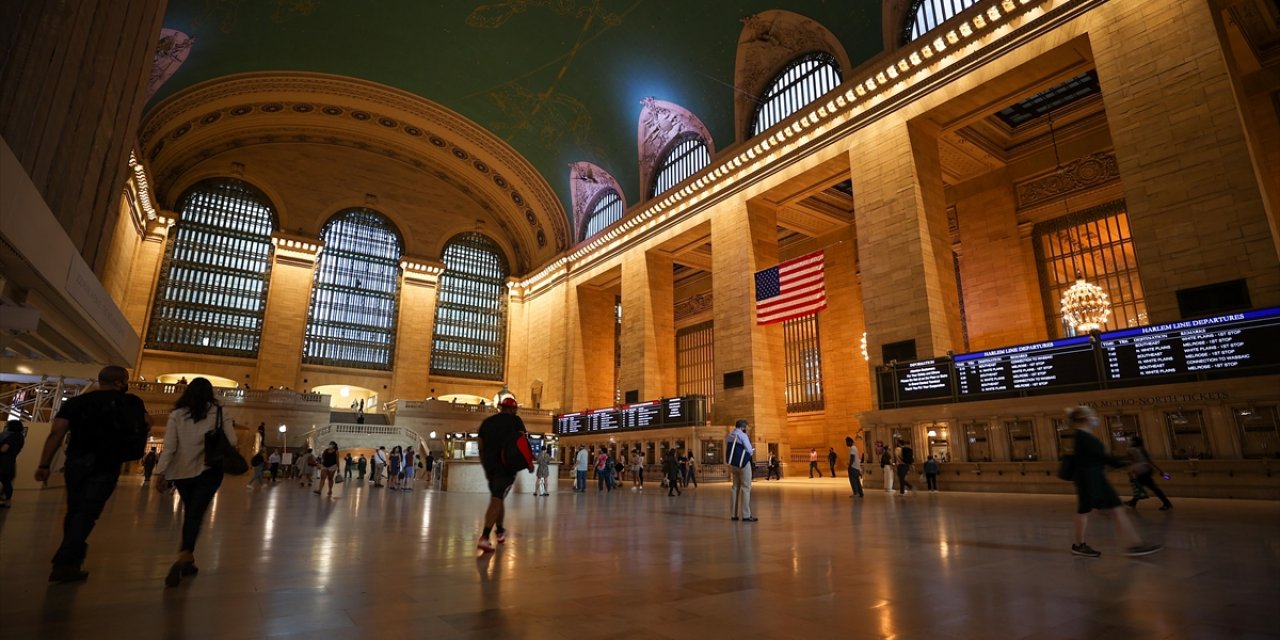 ABD'de Uzun Mesafe Seferler İptal Edildi