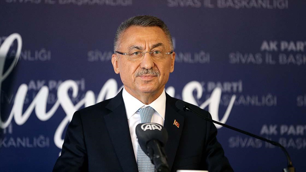 Cumhurbaşkanı Yardımcısı Oktay: Türkiye, Gereğini Yaparsa Yunanın Güvendiği Adalara Kar Yağacak