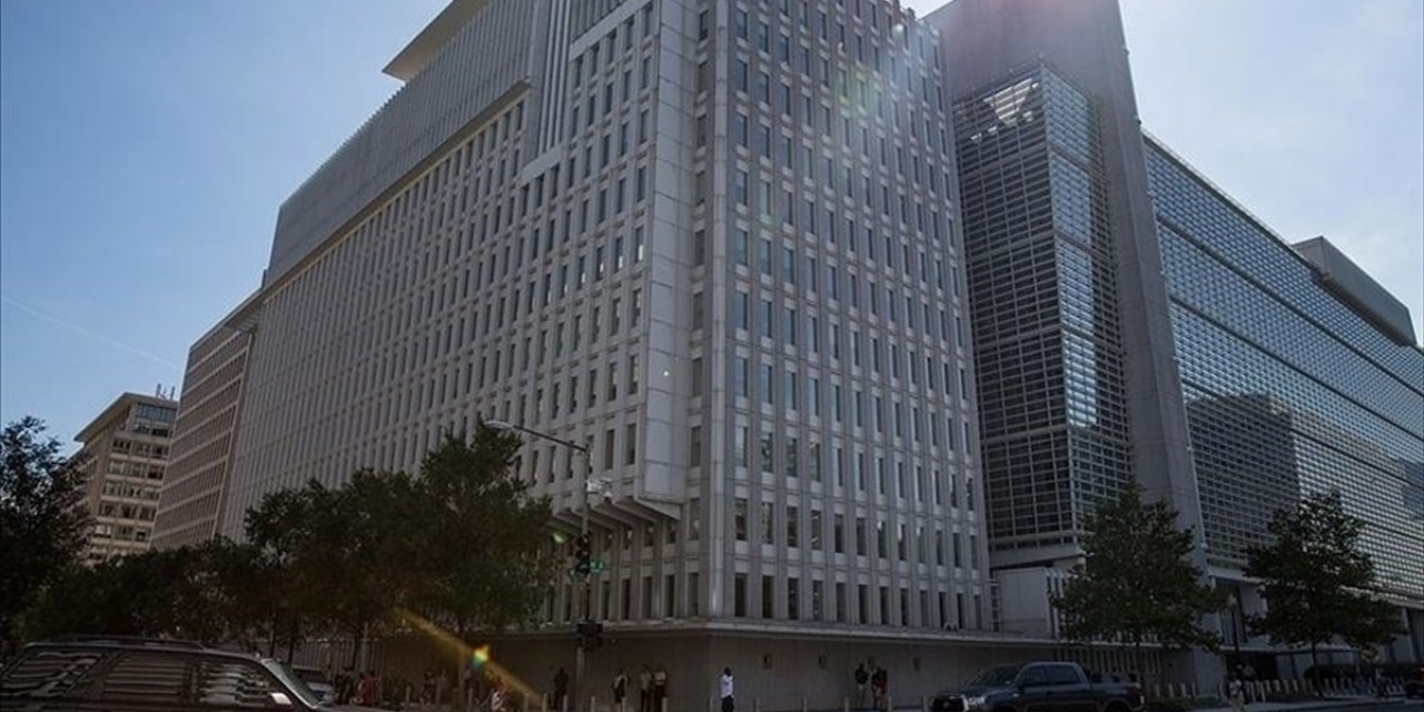 Dünya Bankası: 2023'te Küresel Resesyon Riski Artıyor
