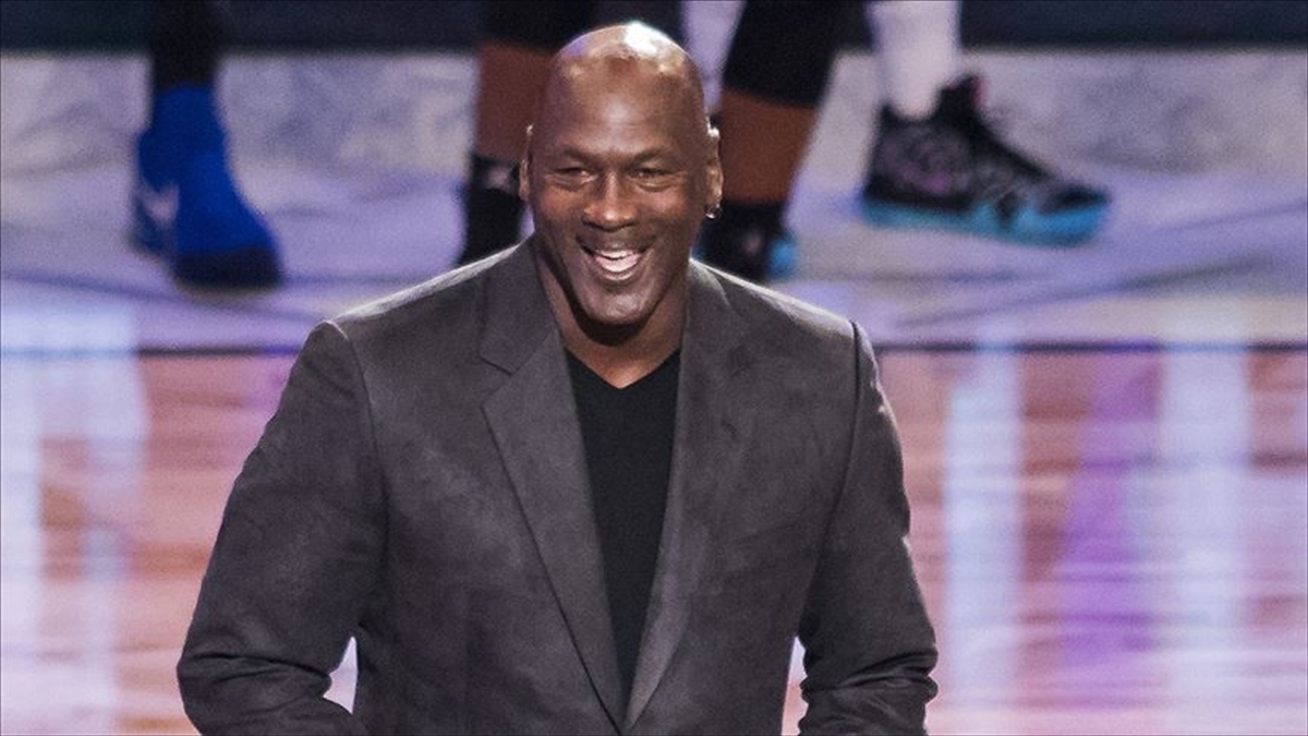 Micheal Jordan'ın Forması, Rekor Fiyata Satıldı
