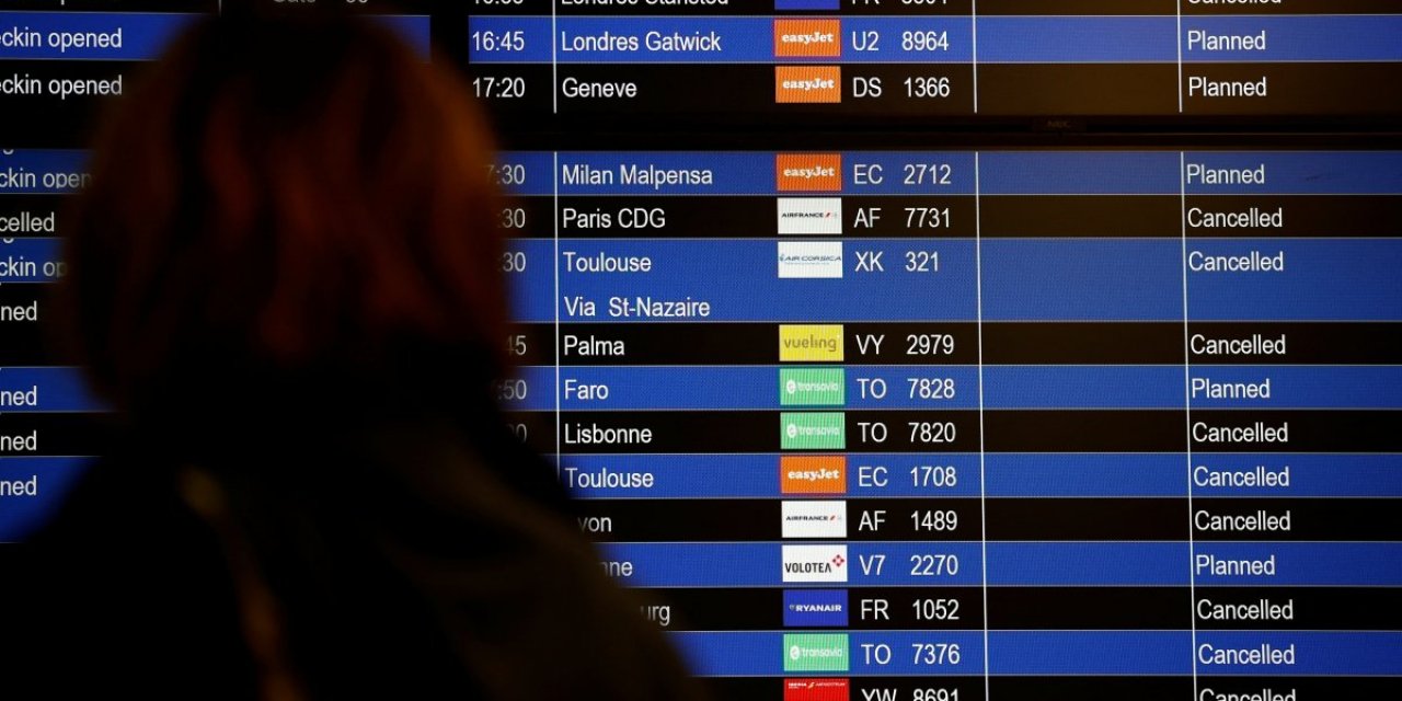 Fransa'da uçuşlar iptal edildi