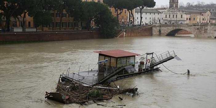 İtalya'daki Sel Felaketinde Ölenlerin Sayısı Artıyor