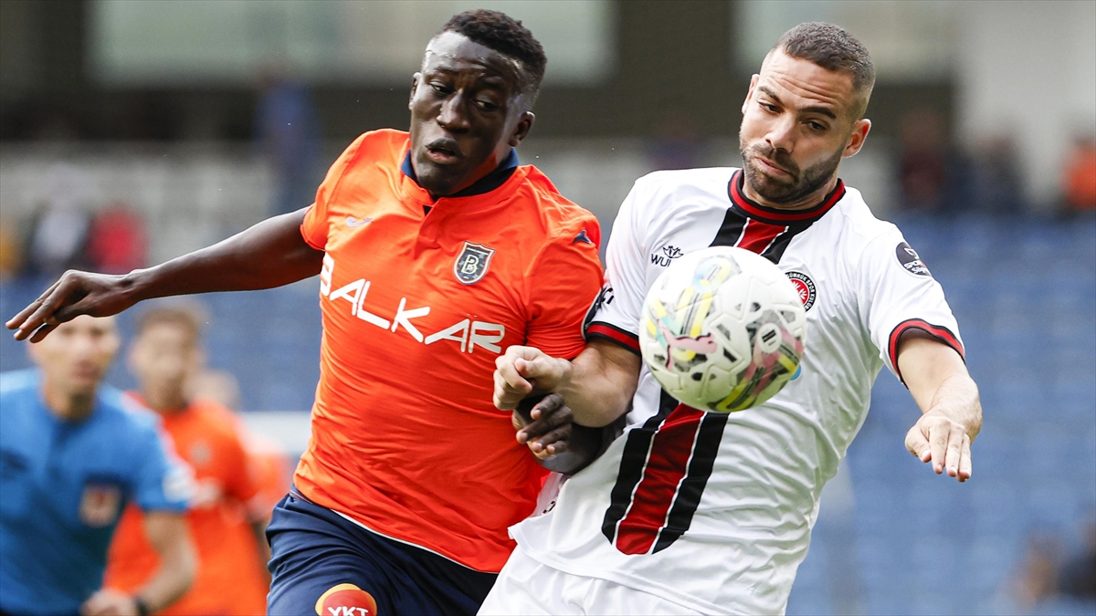 Medipol Başakşehir İle Vavacars Fatih Karagümrük Berabere Kaldı