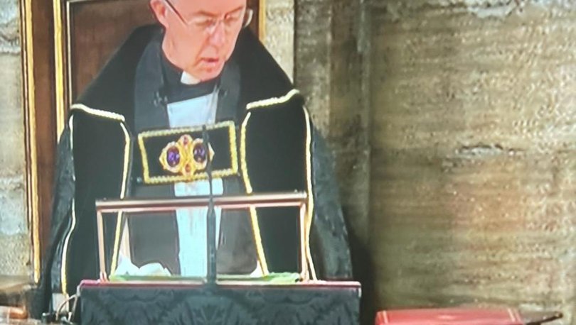 Kraliçe II. Elizabeth'in cenaze töreninin yapıldığı kilisede Osmanlı ayrıntısı dikkat çekti