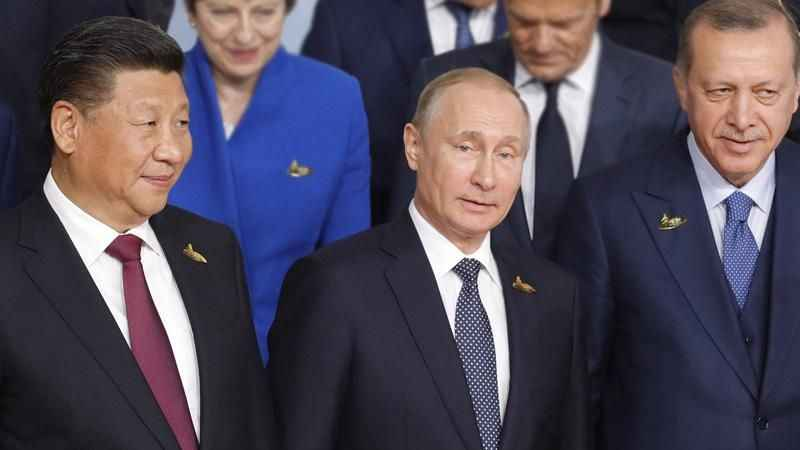 Kraliçe'nin cenazesine katılmamışlardı: Dünya basınının diline düştü