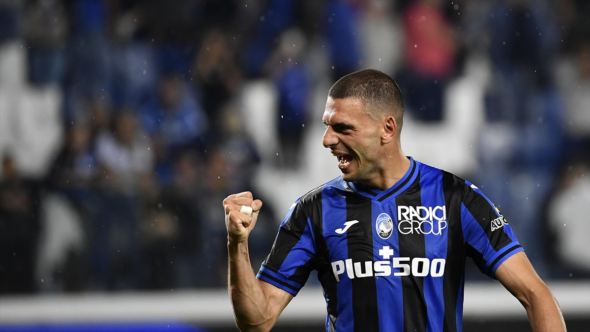 Milli Futbolcu Merih Serie A'da Ayın Futbolcusu Ödülüne Aday Gösterildi