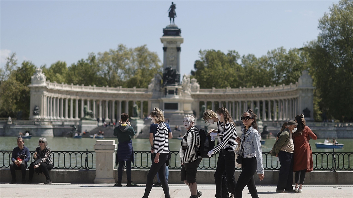 İspanya Hükümeti Ekonomik Krize Karşı Zenginlere Ek Vergi Getirmeyi Planlıyor
