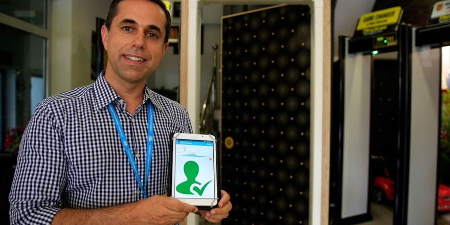 Makam Odalarına 'Gizli' Dedektör