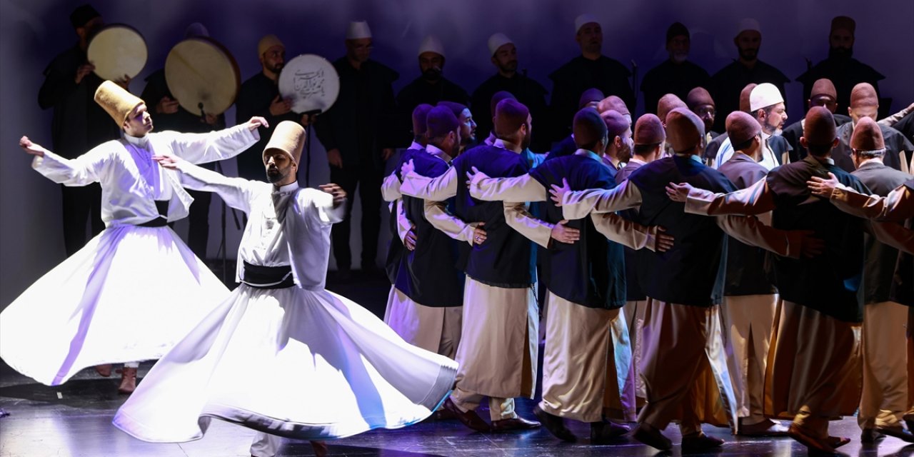 350 Yıllık Tekke Kültürü "devran-ı Şerif" Akm'de Seyirciyle Buluştu