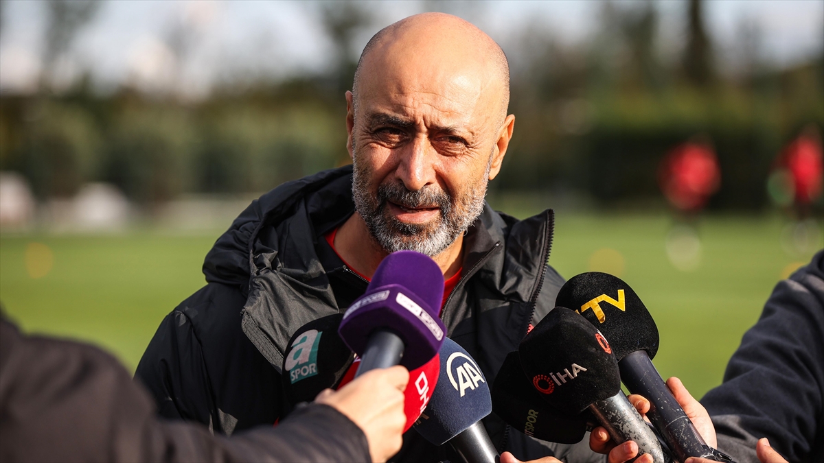 Ümit Milli Futbol Takımı Teknik Direktörü Kafkas'tan Yusuf Demir Açıklaması: Amacımız Herkesi Milli Takıma Kazandırmak