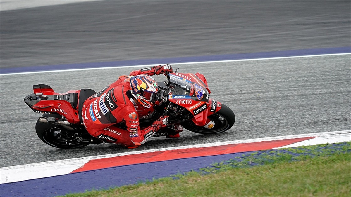 MotoGP Japonya Grand Prix'sini Miller Kazandı