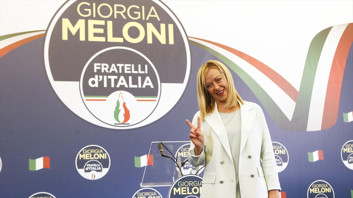 AB Yönetimi İtalya'da Aşırı Sağın Zaferine Sessiz Kaldı