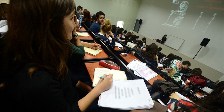 Üniversitelileri İş Hayatına Hazırlayacak Program İçin Başvurular Başladı