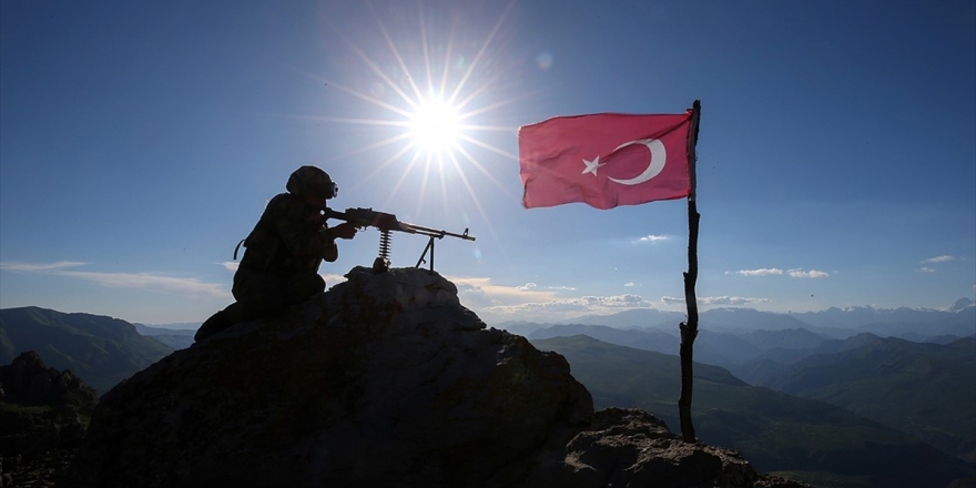 Bugün Düzenlenen Operasyonlarda 7 Terörist Etkisiz Hale Getirildi