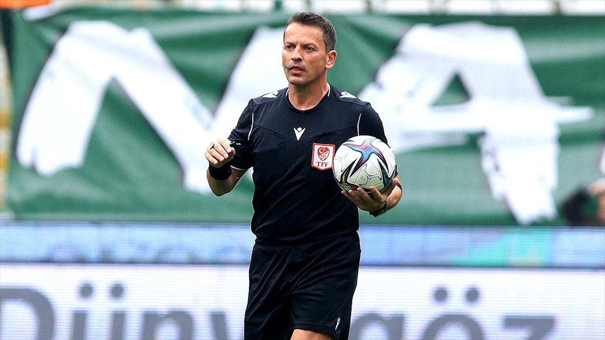 Beşiktaş-Fenerbahçe Derbisinin Hakemi Volkan Bayarslan