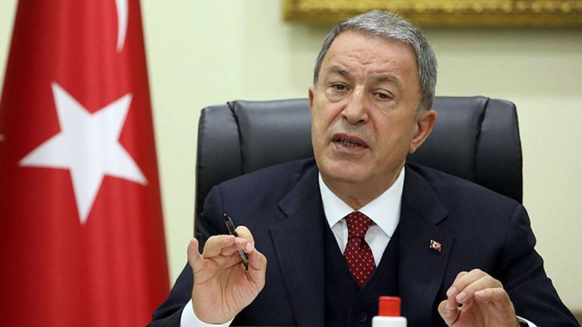 Bakan Akar flaş haberi duyurdu: PKK'nın komuta merkezi vuruldu!