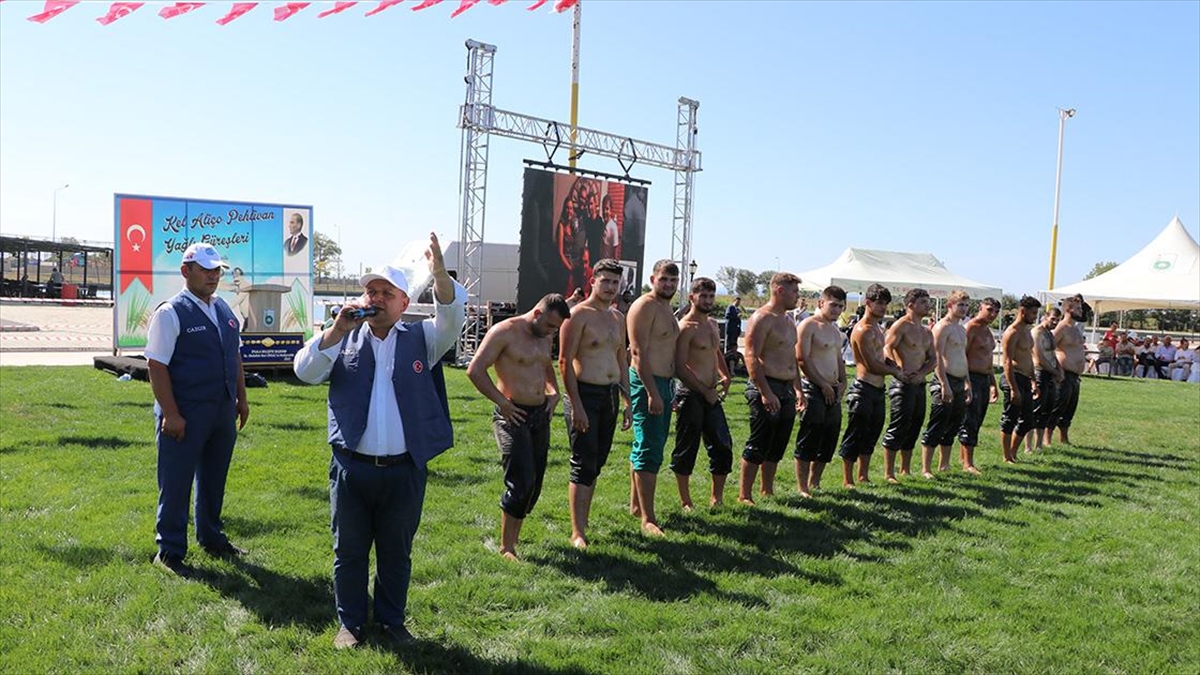 Er Meydanındaki Cazgırlar Usta-çırak İlişkisiyle Yetişiyor